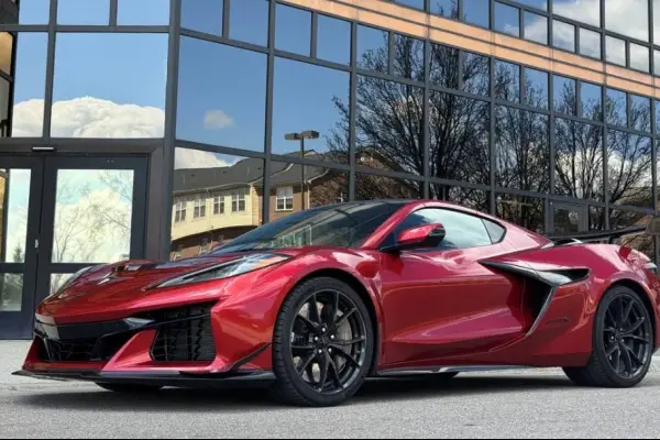 El Corvette ZR1X ganó un premio por su interior: esto es lo que tiene adentro para merecerlo