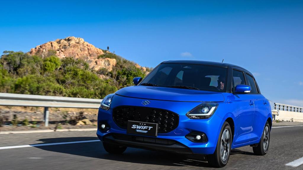 Suzuki Swift Hybrid, Prensa