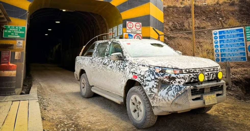 Toyota Hilux diésel lidera ventas en Perú, impulsada por la minería. - Toyota