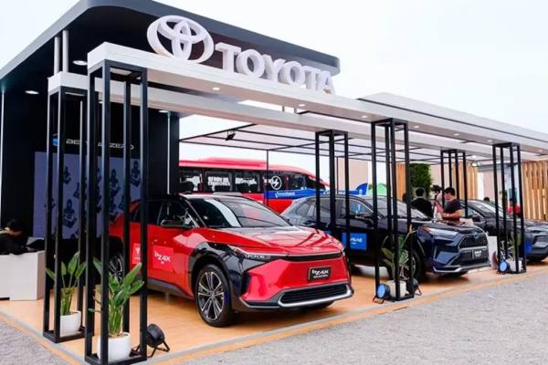 Toyota inicia la construcción de un innovador centro logístico en Lima que transformará su distribución de vehículos en Perú
