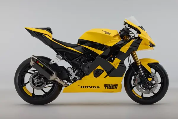 Honda y Onitsuka Tiger sorprenden en Milán con una moto conceptual que fusiona moda y motociclismo